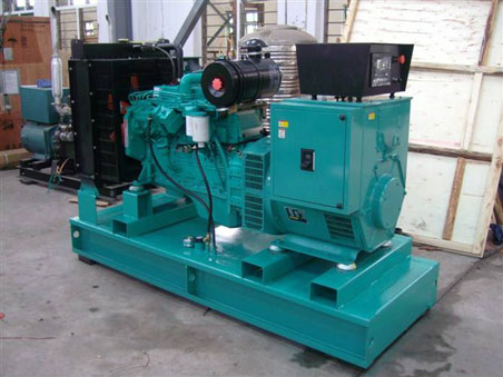 东阿200kw康明斯柴油发电机组图片 东阿200kw康明斯柴油发电机组图片